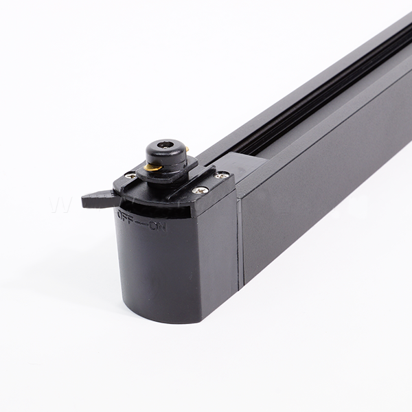 Светильник LINER 40W 100° 4000К CRI85 Белый 2TRA однофазный 220V 598x33x34mm