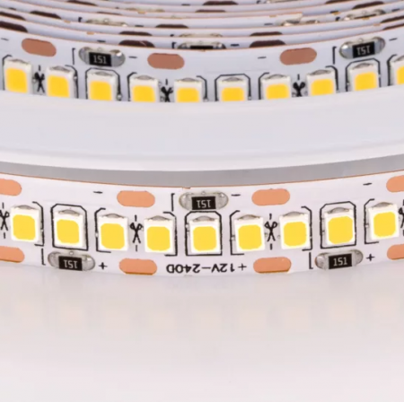 Белый IP33 12V 2835/240 ML (5м)